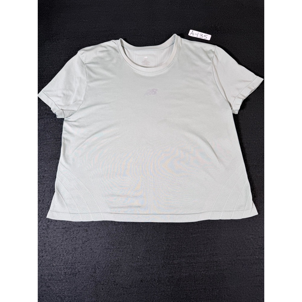 New Balance Womens Short Sleeve Performance Sage Green Large Mesh Knit Tee